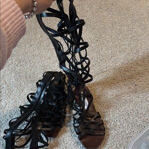 Steve Madden Black Gladiator Sandals
